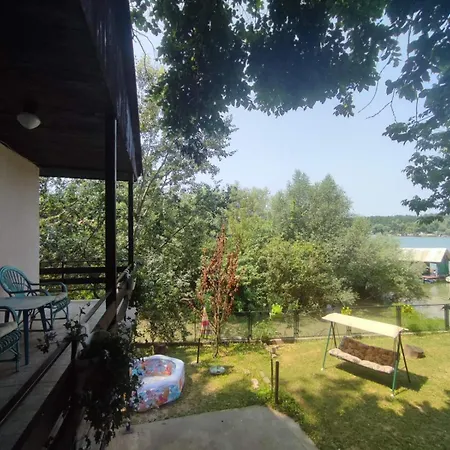 Kuca Na Savi Sojenica Kalisija, Makis - Ada Ciganlija * Ledine